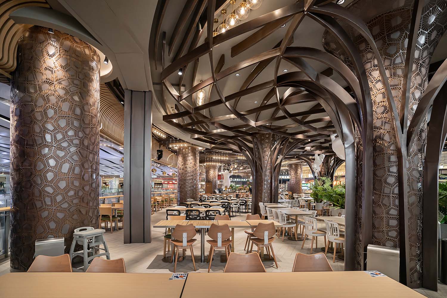 餐飲空間,食通天,美食廣場設計,美食街設計,華潤萬象城美食街,沈陽萬象城美食街,金楓設計
