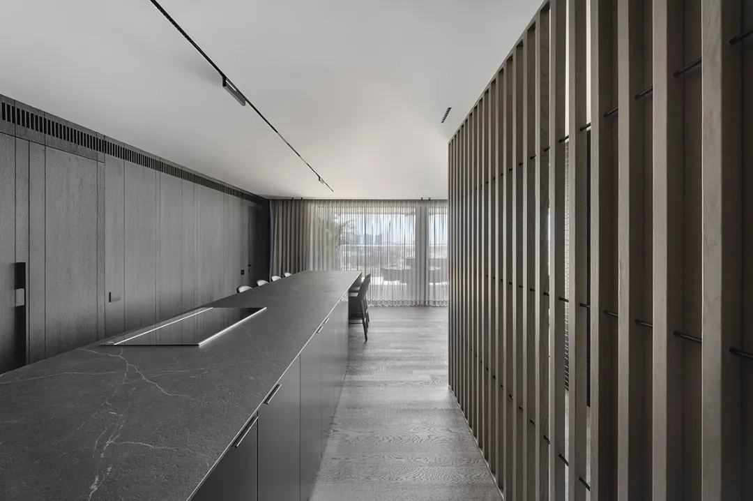 280㎡住宅設計,大平層設計,現代風格大平層設計,國外大平層設計,國外住宅設計案例,國外現代風格住宅設計,現代風格住宅設計,現代風格住宅案例,家裝設計,Studio Erez Hyatt