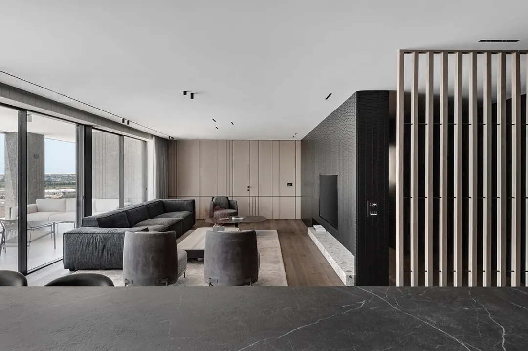 280㎡住宅設計,大平層設計,現代風格大平層設計,國外大平層設計,國外住宅設計案例,國外現代風格住宅設計,現代風格住宅設計,現代風格住宅案例,家裝設計,Studio Erez Hyatt