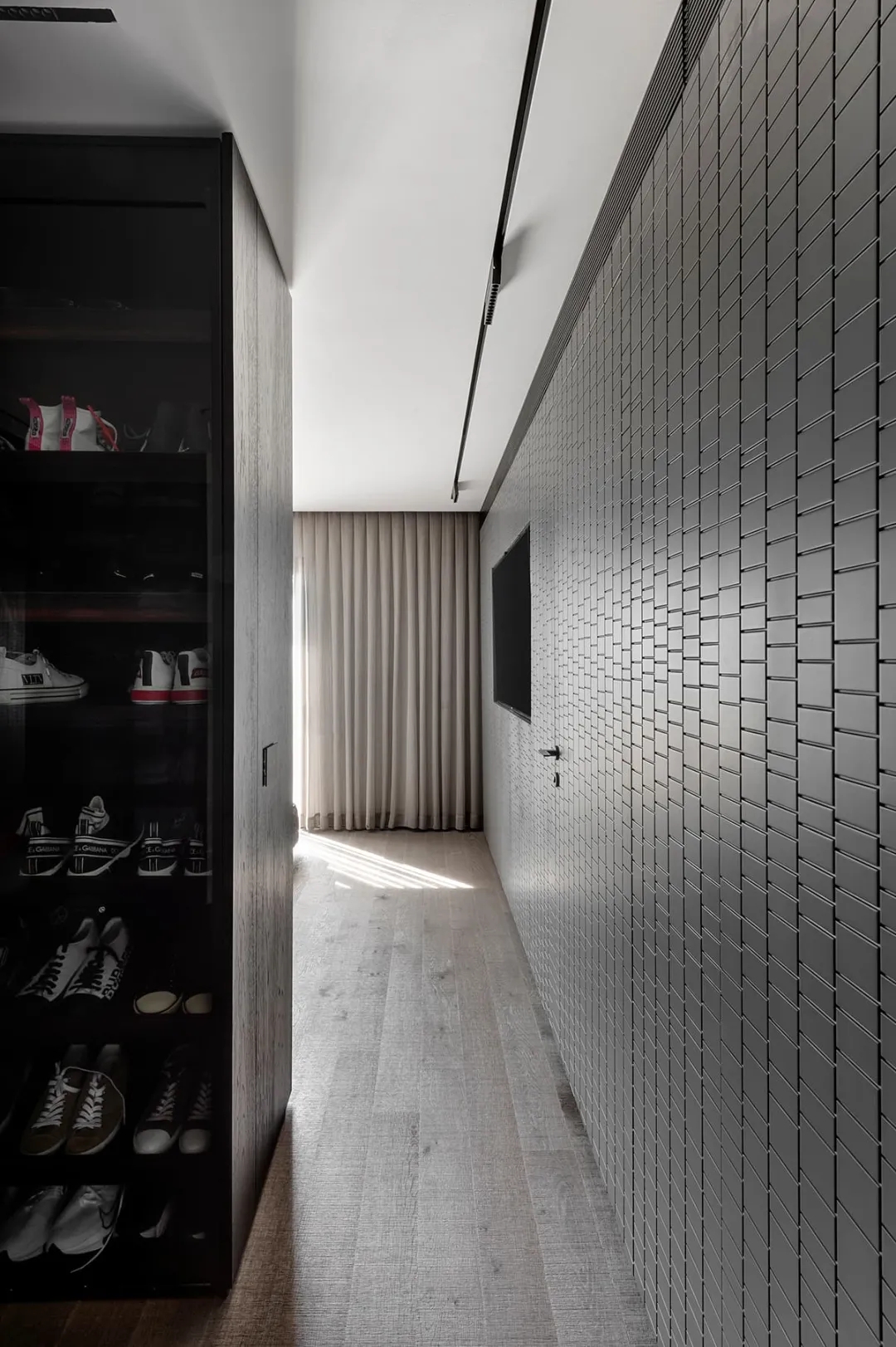 280㎡住宅設計,大平層設計,現代風格大平層設計,國外大平層設計,國外住宅設計案例,國外現代風格住宅設計,現代風格住宅設計,現代風格住宅案例,家裝設計,Studio Erez Hyatt