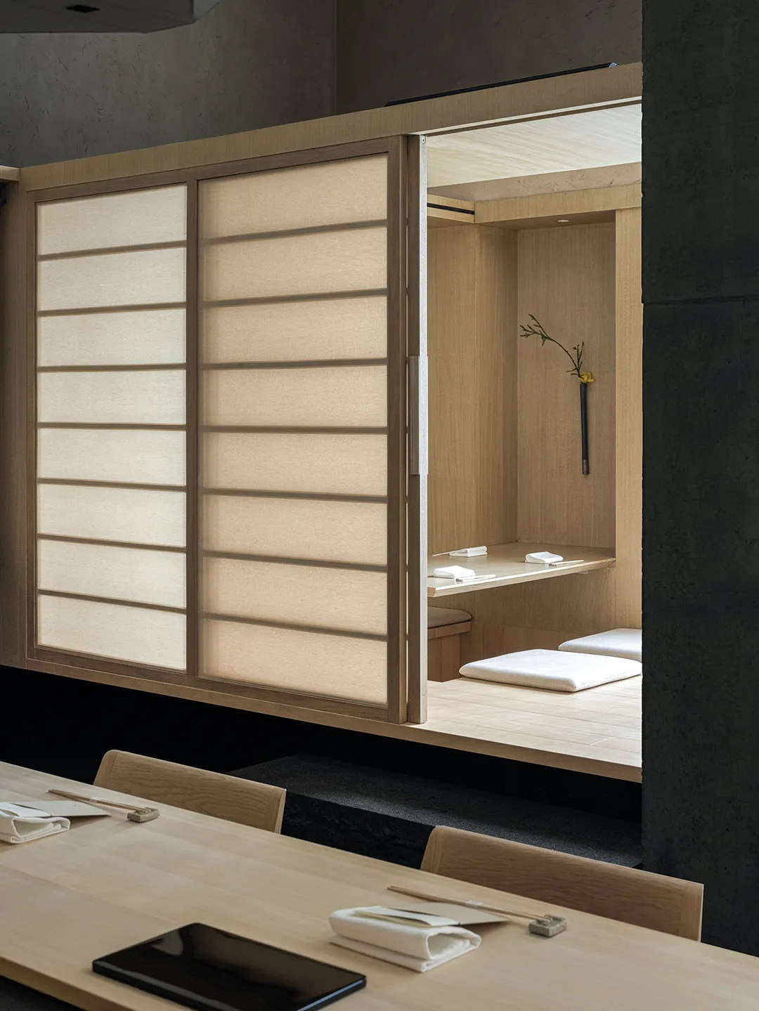 春山秋水,日料店設計,春山秋水作品,NATURE TIMES ART,春山秋水作品合集,春山秋水設計案例,壽司店設計案例,深圳植庭壽司,增田勵,深圳春山秋水,深圳植庭壽司