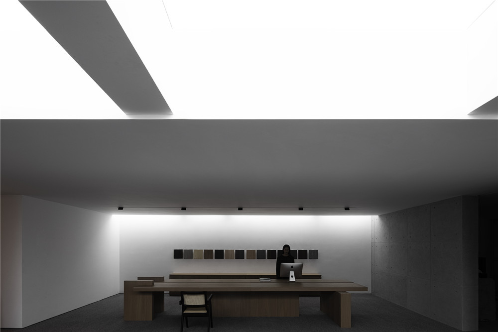 商業空間,集恩木作展廳,展廳,集恩木作,艾克建築設計,艾克建築,謝培河,謝培河設計作品,AD ARCHITECTURE,汕頭展廳設計,企業展廳