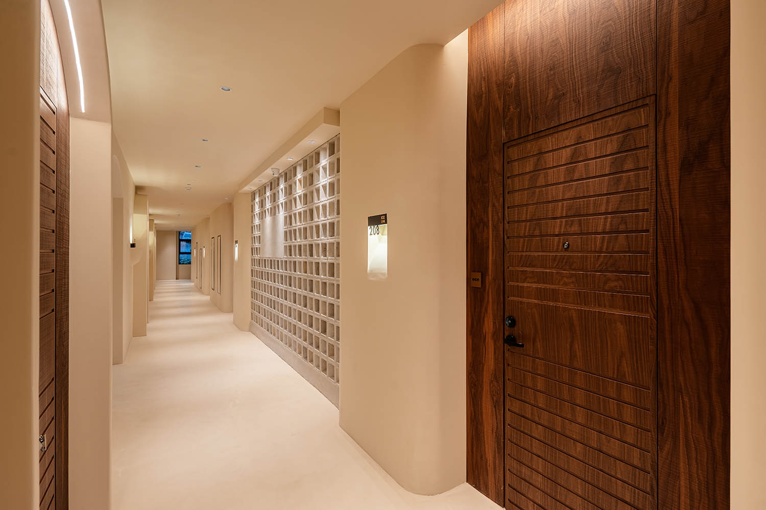 桐去108社,咖啡店,民宿,建築改造,宋揚設計事務所,聞墨空間設計,宋揚設計事務所作品,桐去108社咖啡店,桐去108社民宿,建築改造民宿,工廠改造,工業建築改造,⼴元堡川礦,雅安民宿