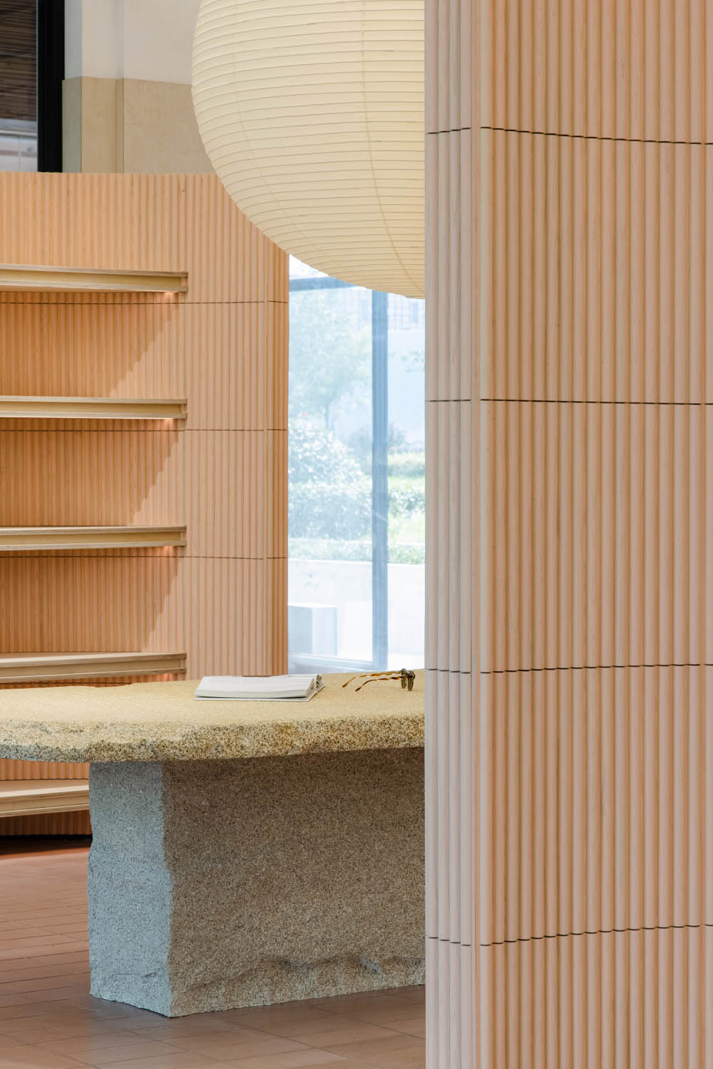 一展設計,杭州服裝買手店,HOW DEPARTMENT買手店,零售店設計,買手店設計,杭州一展,杭州服裝店設計,服裝買手店