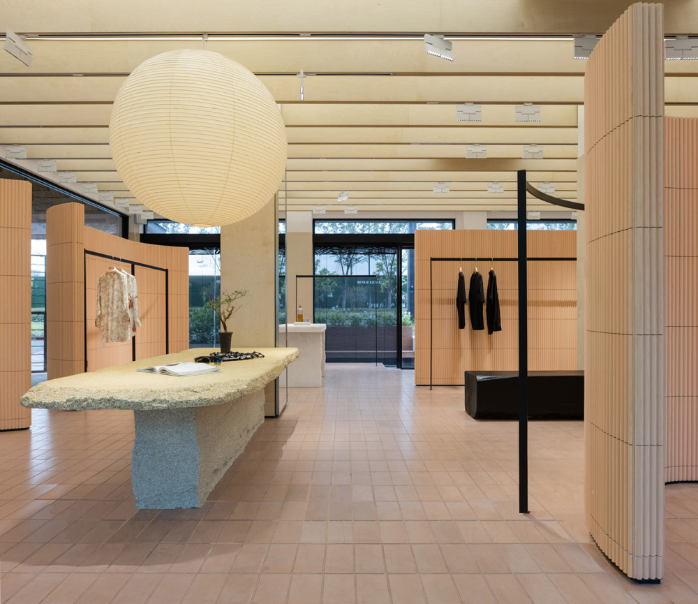 一展設計,杭州服裝買手店,HOW DEPARTMENT買手店,零售店設計,買手店設計,杭州一展,杭州服裝店設計,服裝買手店