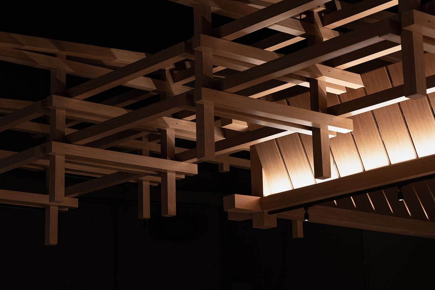 餐廳設計,休閑餐廳設計,現代風格餐廳設計,現代風格餐廳設計案例,日料店設計,南昌餐廳設計,南昌日料店設計,日料店設計案例,黑門一番,南昌黑門一番,黑門一番日本料理,三厘社TRIOSTUDIO,三厘社,TRIOSTUDIO