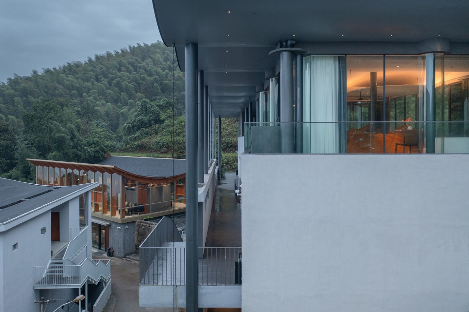 民宿設計,民宿改造設計,酒店設計,設計酒店,酒店設計案例,民宿設計案例,杭州民宿,杭州民宿設計,桐廬未遲·千山精品民宿,未遲·千山精品民宿,未遲·千山,來建築設計,來建築