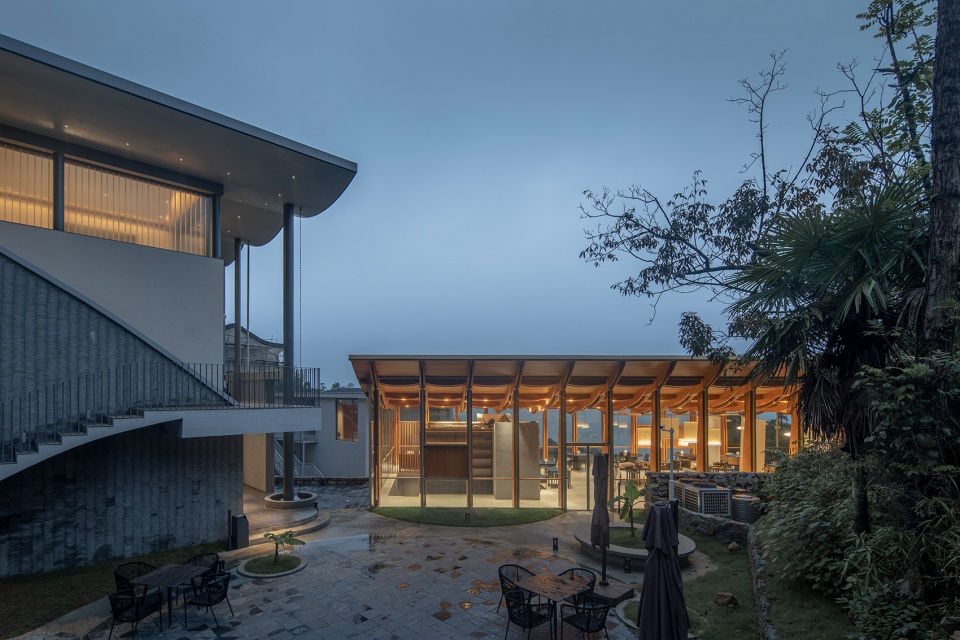 民宿設計,民宿改造設計,酒店設計,設計酒店,酒店設計案例,民宿設計案例,杭州民宿,杭州民宿設計,桐廬未遲·千山精品民宿,未遲·千山精品民宿,未遲·千山,來建築設計,來建築