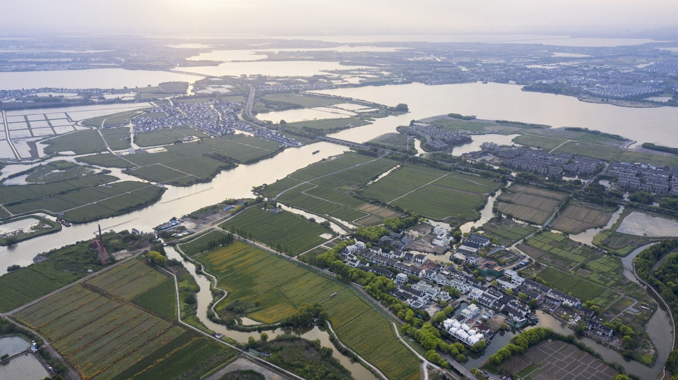 民宿設計,民宿改造設計,酒店設計,設計酒店,酒店設計案例,民宿設計案例,昆山酒店設計,精品酒店設計,星級酒店設計,江南半舍民宿,青山周平設計,青山周平,青山周平設計作品,B.L.U.E. 建築設計,B.L.U.E. 建築設計事務所