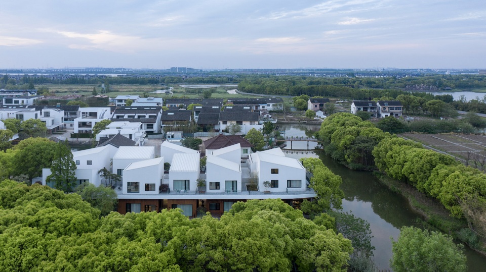 民宿設計,民宿改造設計,酒店設計,設計酒店,酒店設計案例,民宿設計案例,昆山酒店設計,精品酒店設計,星級酒店設計,江南半舍民宿,青山周平設計,青山周平,青山周平設計作品,B.L.U.E. 建築設計,B.L.U.E. 建築設計事務所