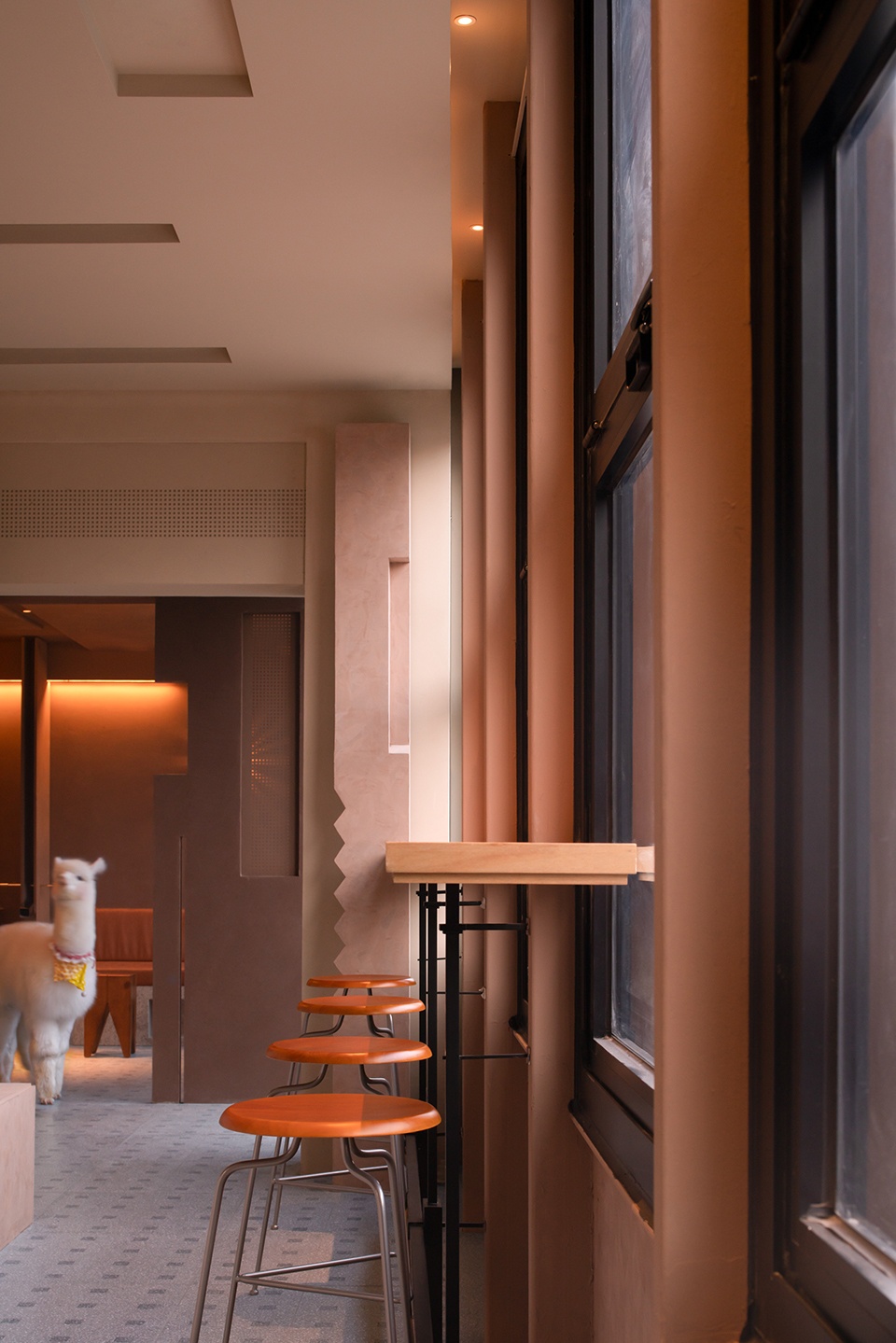 酒吧設計,咖啡廳設計,上海酒吧設計,上海咖啡廳設計,酒吧設計案例,酒館設計,La cour酒吧,La cour咖啡廳,上海La cour酒吧,All Design Studio