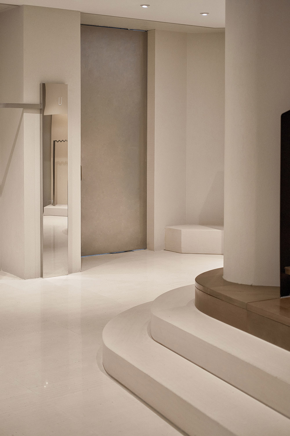 商業空間設計,集合店設計,零售店設計,服裝店設計,買手店設計,服裝集合店設計,武漢集合店設計,QYF集合店,QYF,武漢QYF,上術設計事務所,上術設計,Sun Concepts Office