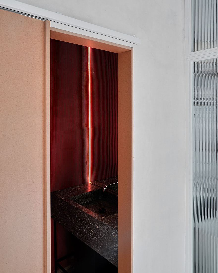 Sveta Murtazina,美容空間,美發店設計,理發店,美容美發店,美容店設計,理發店設計案例