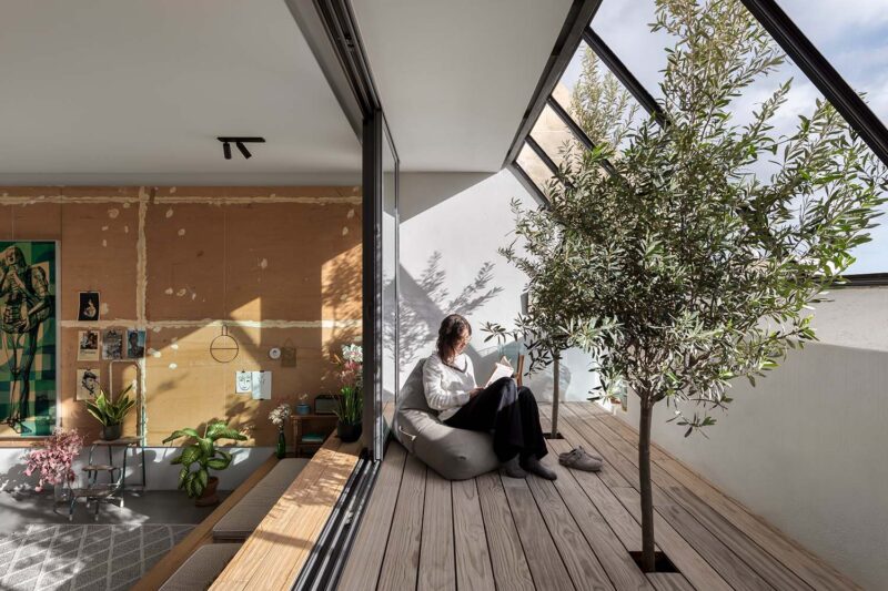 Valentino Architects | 建築改造-工作室改造成充滿陽光的現代住宅