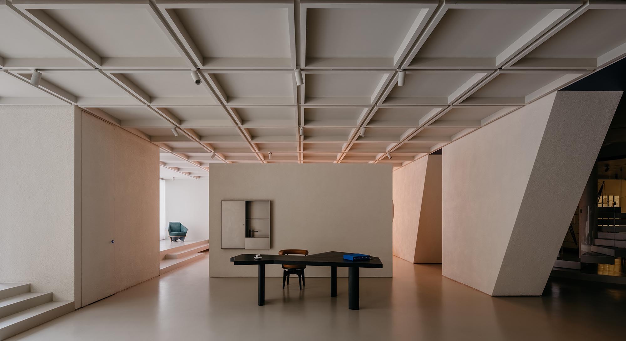 正反設計,Cassina,Cassina家具,家具展廳設計,家具展廳設計案例,OUTIN. DESIGN