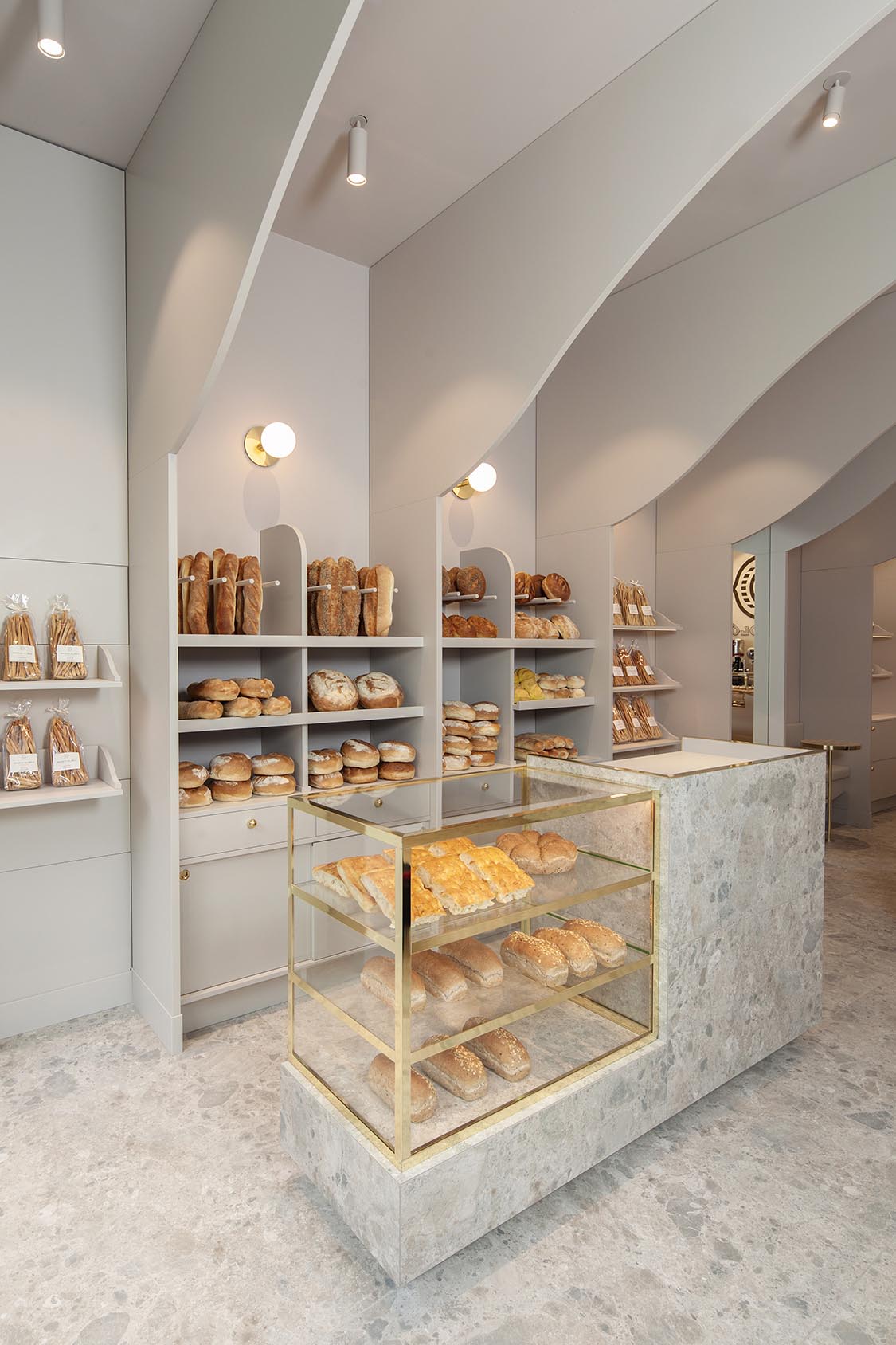 Visual Display Srl,麵包店設計,Dorbolò La Gubana麵包店,意大利設計,麵包店設計案例,烘焙店設計,國外麵包店設計案例