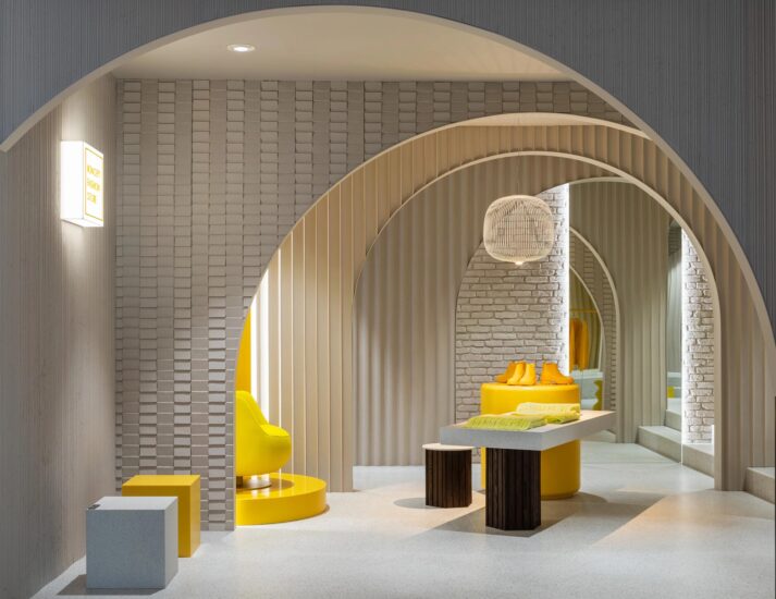 EstudiHac | 亮黃色視覺衝擊，西班牙概念時裝店