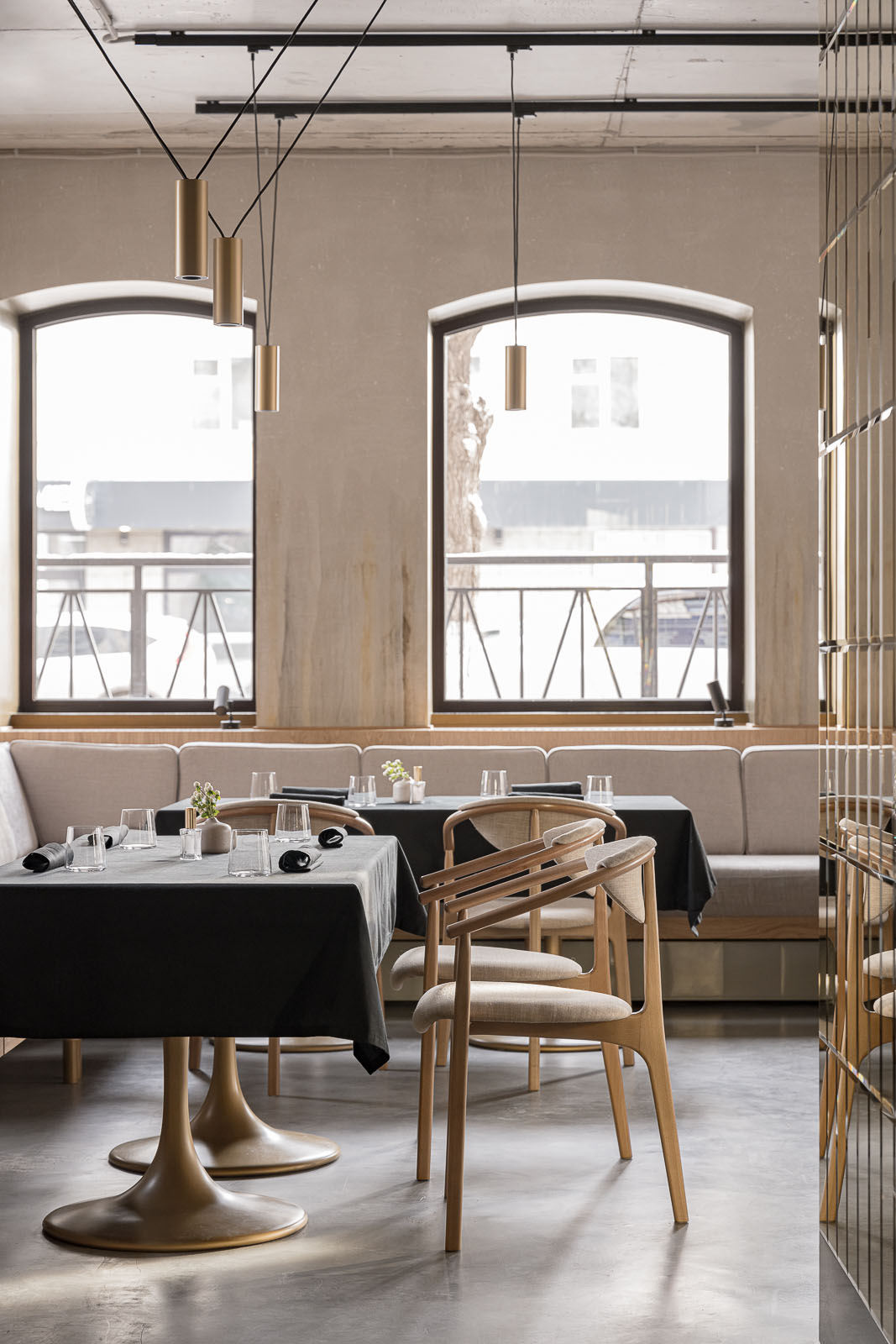 PRSPKT Architects,Ptitsy restaurant,餐廳設計案例,餐廳設計,國外餐廳設計案例,西餐廳設計