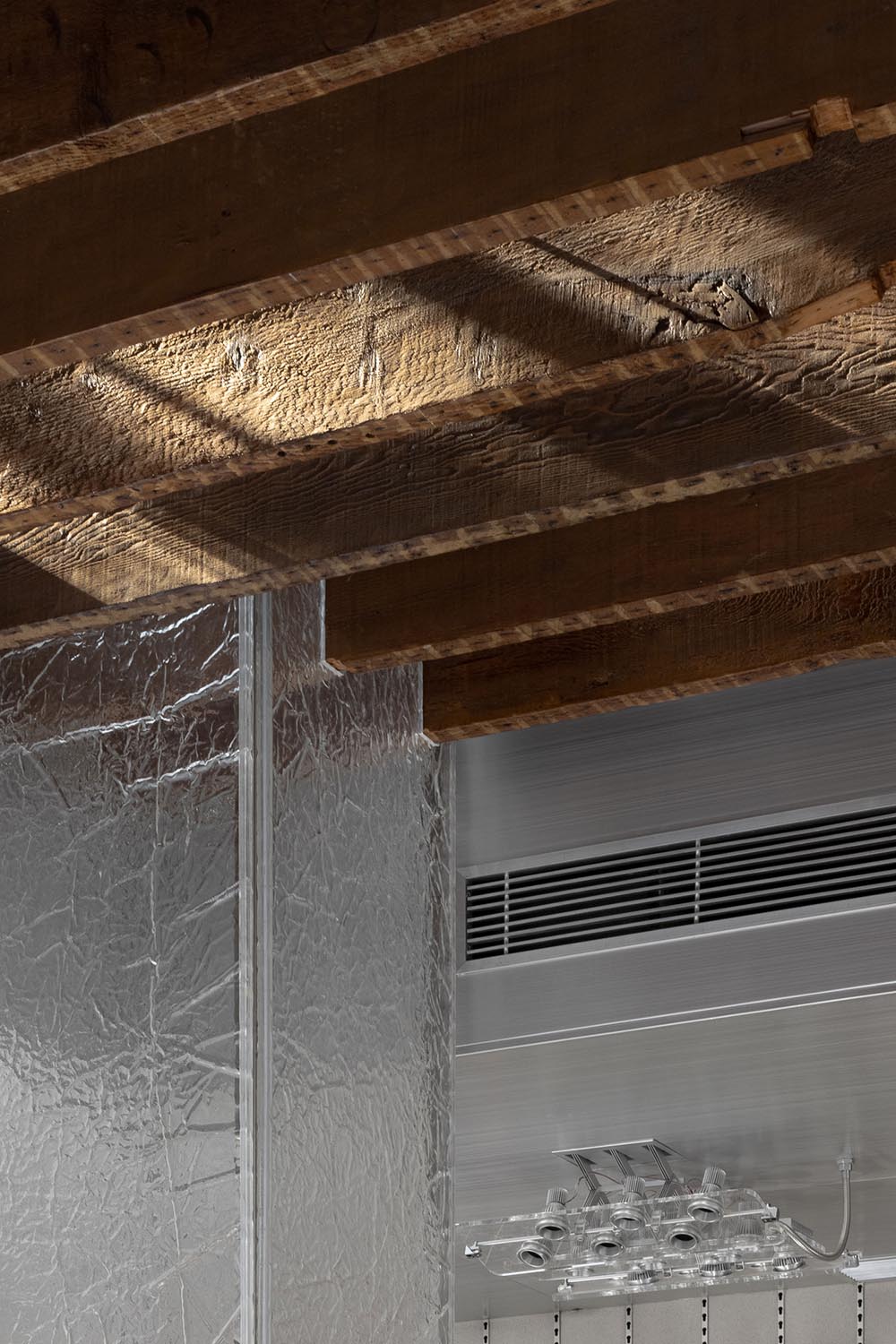 SOME THOUGHTS,服裝店設計,服裝店設計案例,Bananain,服裝概念店,重新設計基本款,蕉內服裝店,上海蕉內