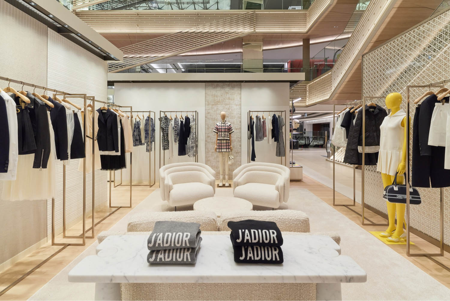 迪奧,服裝店設計,巴黎迪奧旗艦店,PARIS DIOR FLAGSHIP STORE,服裝店設計案例,DIOR STORE DESIGN ,國外服裝店設計案例,東京銀座迪奧店,TOKYO DIOR STORE