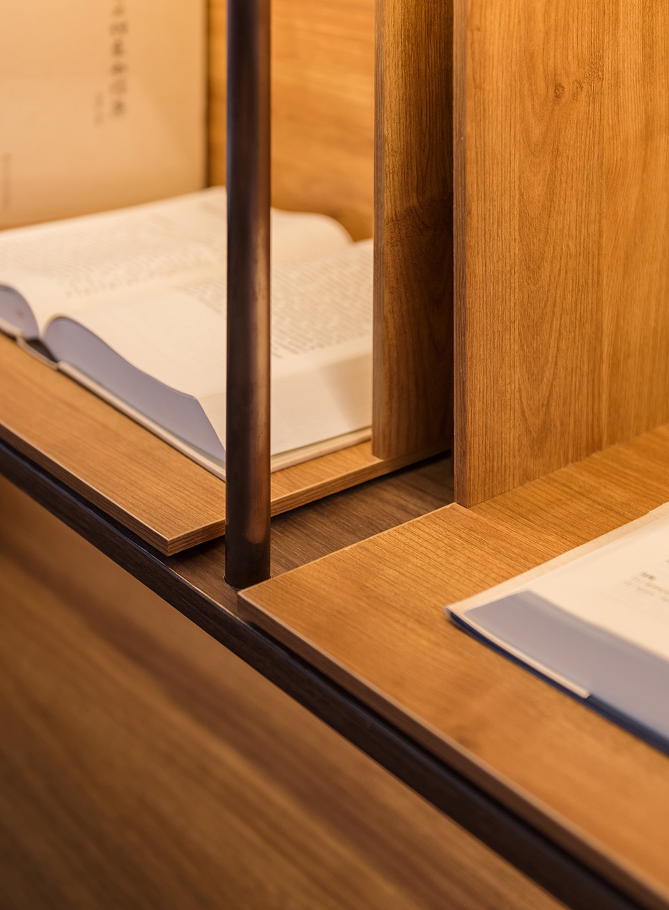 書店設計,老房改造書房設計,佛山書店設計,佛山書店設計案例,書店設計案例,康園“一錐書屋”,康園一錐書屋,佛山康園“一錐書屋”,書店零售店,康園書店,玳山建築設計,玳山建築