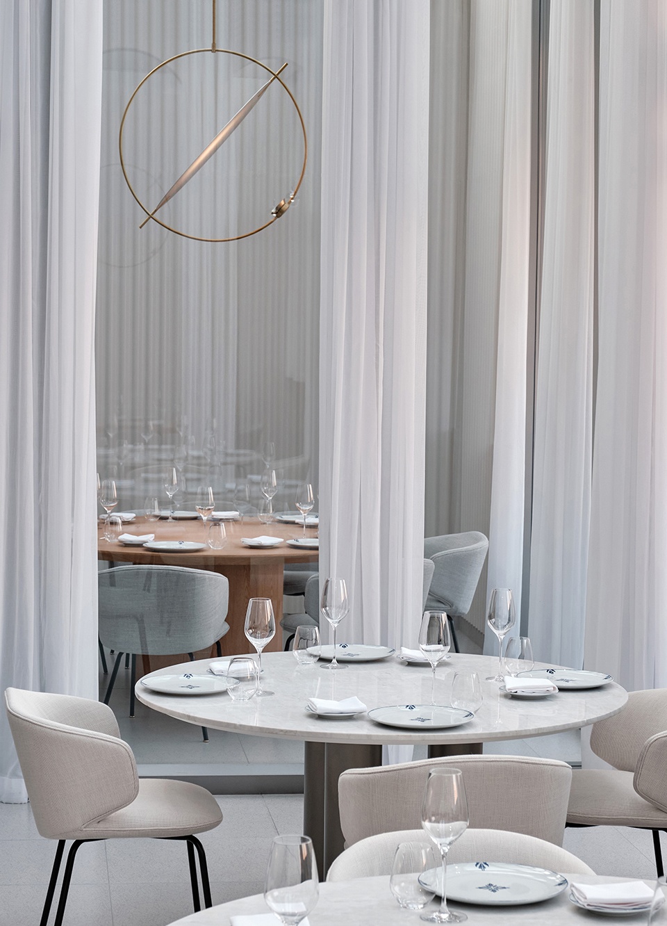 餐廳設計,主題餐廳設計,餐廳設計案例,休閑餐廳設計,網紅餐廳,上海餐廳設計,上海網紅餐廳,New Wave by Da Vittorio,New Wave by Da Vittorio餐廳,上海New Wave by Da Vittorio,上海美術館餐廳,聯圖建築設計,聯圖建築設計作品,聯圖建築