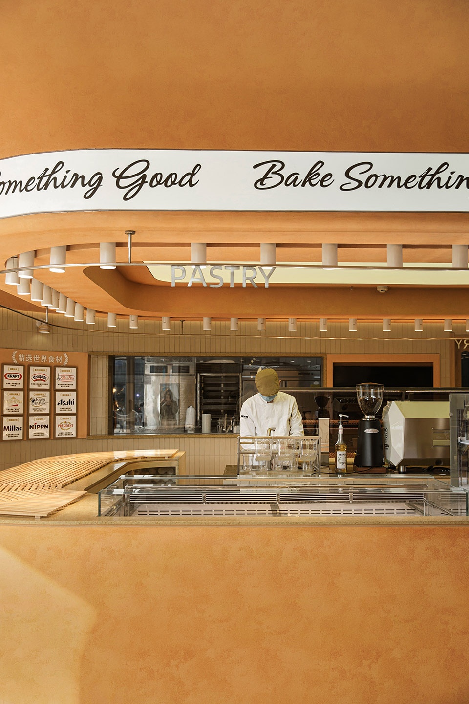 烘焙店設計,麵包店設計,甜品店設計,甜品屋設計,青島甜品屋設計,青島烘焙店設計,烘焙店設計案例,RICHER BAKERY,RICHER BAKERY麗馳烘焙,青島RICHER BAKERY,開尺設計事務所,開尺設計