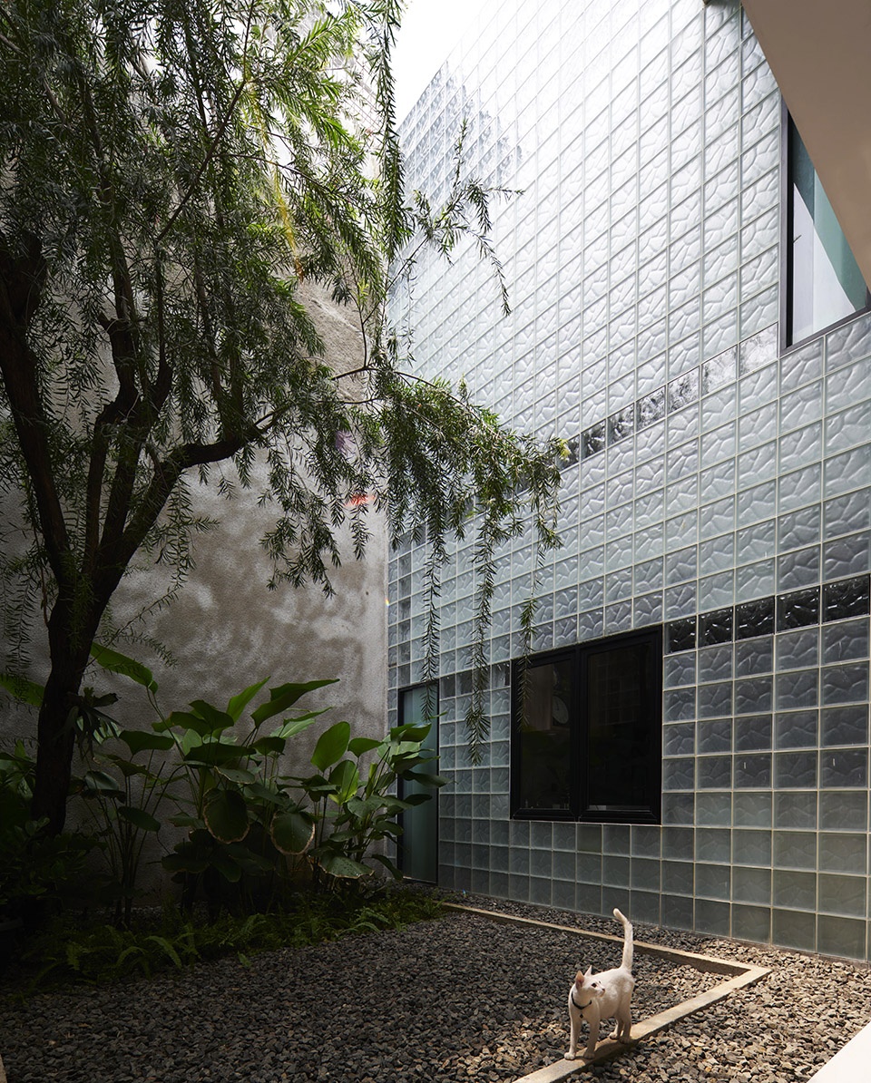 525㎡別墅設計,525㎡,別墅設計,住宅設計,國外別墅設計,國外住宅設計,獨棟住宅改造,別墅設計案例,折射屋,雅加達折射屋,RAD+ar,RAD+ar設計公司