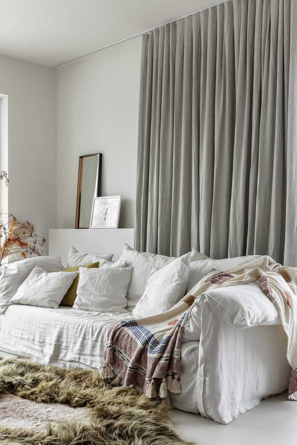 AE Studio,比利時,極簡主義,公寓設計案例,極簡風格,極簡公寓,國外公寓設計,公寓設計方案