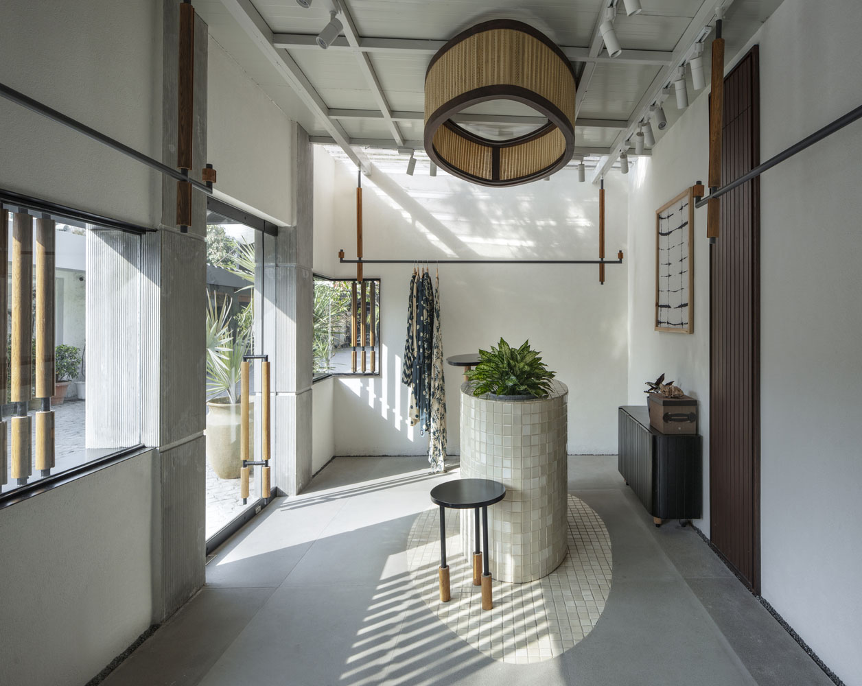 服裝店,Portal92,服裝店設計,國外服裝店設計,女裝店設計案例,女裝店