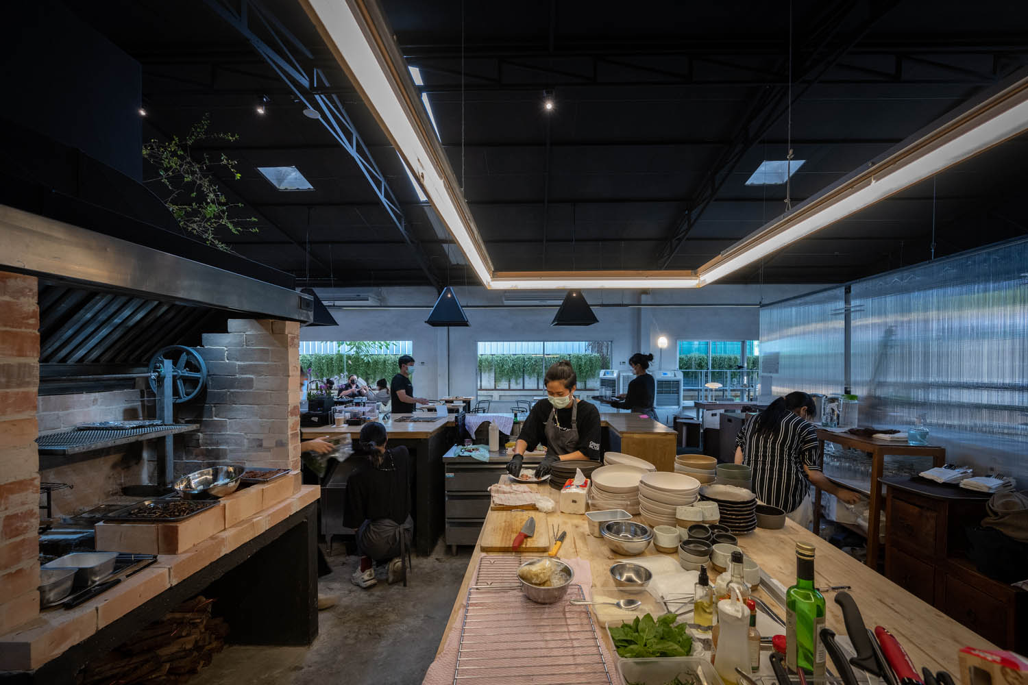 Housescape Design Lab,泰國清邁,辦公室設計,咖啡廳設計,餐廳設計,辦公室設計案例,設計公司辦公室,廠房改造,建築改造,咖啡廳設計案例