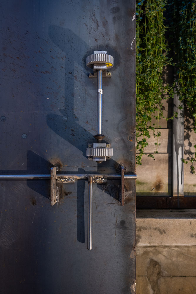 Housescape Design Lab,泰國清邁,辦公室設計,咖啡廳設計,餐廳設計,辦公室設計案例,設計公司辦公室,廠房改造,建築改造,咖啡廳設計案例