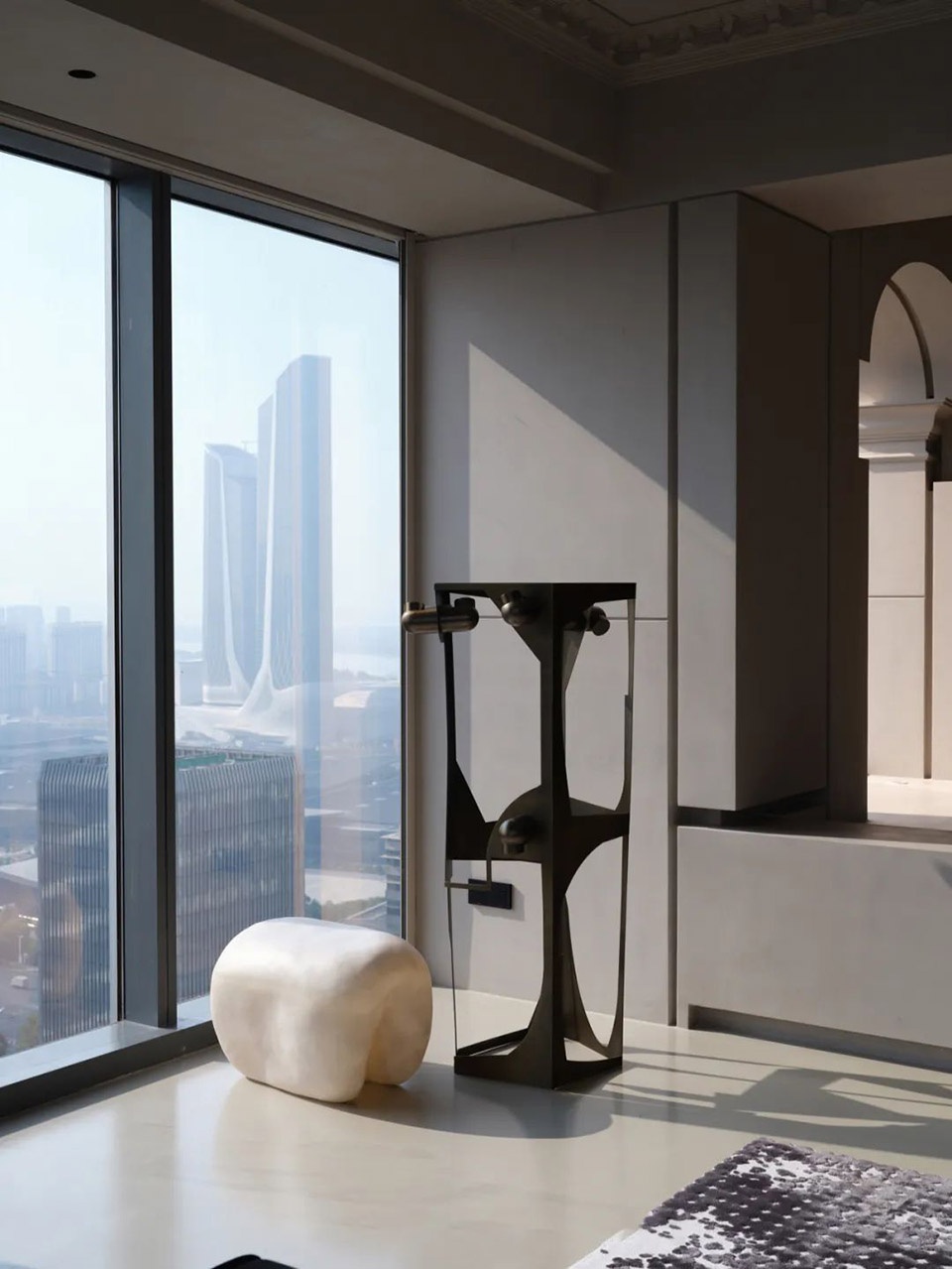 370㎡大平層設計,370㎡,住宅設計案例,大平層設計,侘寂風格住宅設計,侘寂風格住宅,大平層設計案例,南京住宅設計,南京大平層設計,南京“劇場”住宅,ht DESIGN STUDIO,ht DESIGN