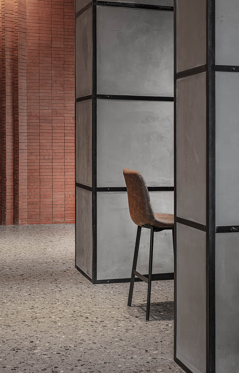 酒吧設計,酒吧設計案例,現代風格酒吧設計,餐廳設計,西餐廳設計,西餐酒吧,江門酒吧設計,江門餐廳設計,江門西餐廳設計,Peter House,Peter House餐廳,朱海博建築事務所,朱海博設計事務所