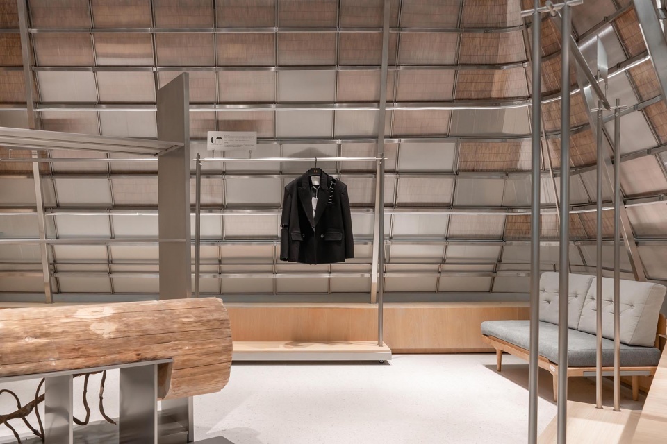 服裝店設計,深圳服裝店設計,零售店設計,旗艦店設計,時裝店設計,商業空間,女裝店設計,一尚門,一尚門卓悅中心店,深圳一尚門,深圳女裝店設計,加減智庫設計事務所,加減智庫設計,加減智庫