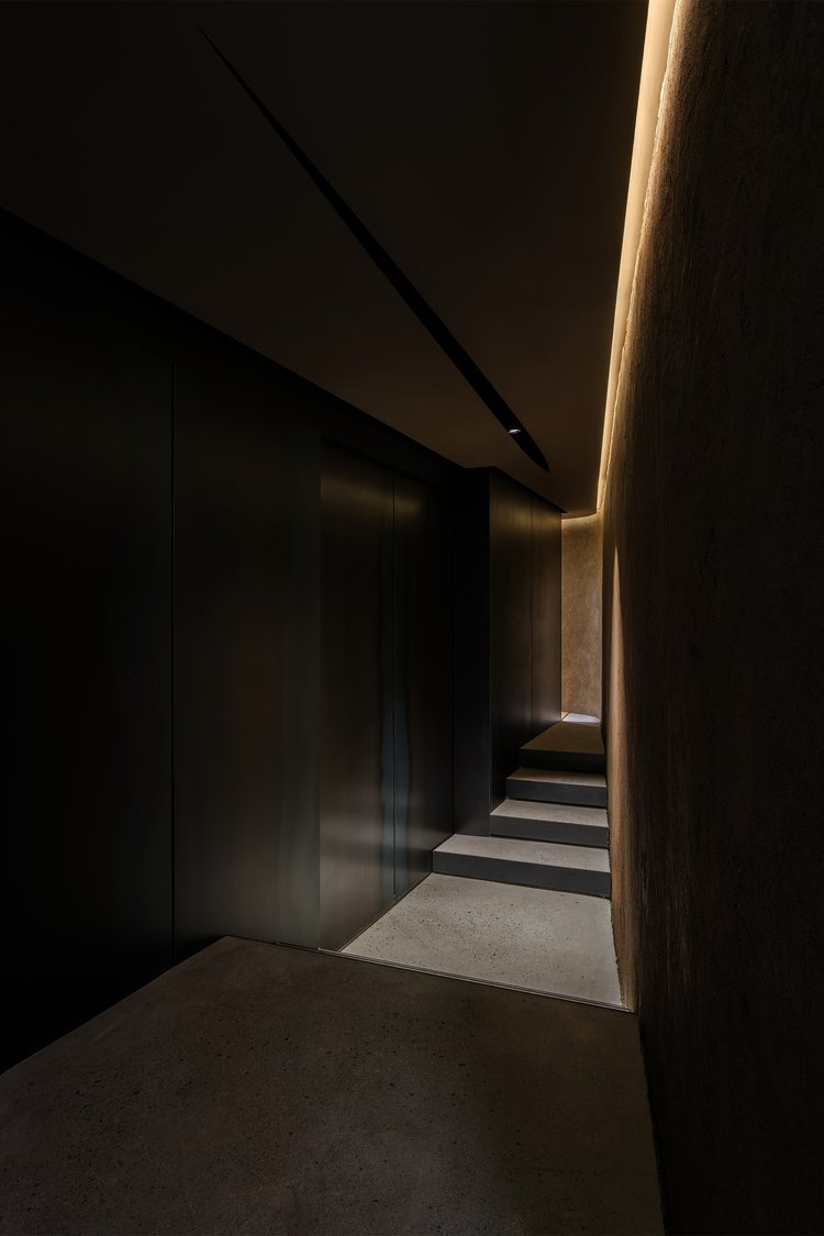 書店設計案例,書店設計,Graphic bookstore,國外書店設計,OONN,U.LAB,藝術和設計書店,書店設計方案,首爾,圖書館設計