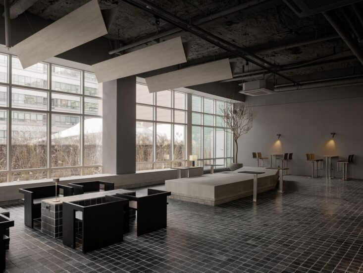 yolllley studio | 297㎡，韓國高陽市Ohvenu Cafe 酒吧&咖啡廳