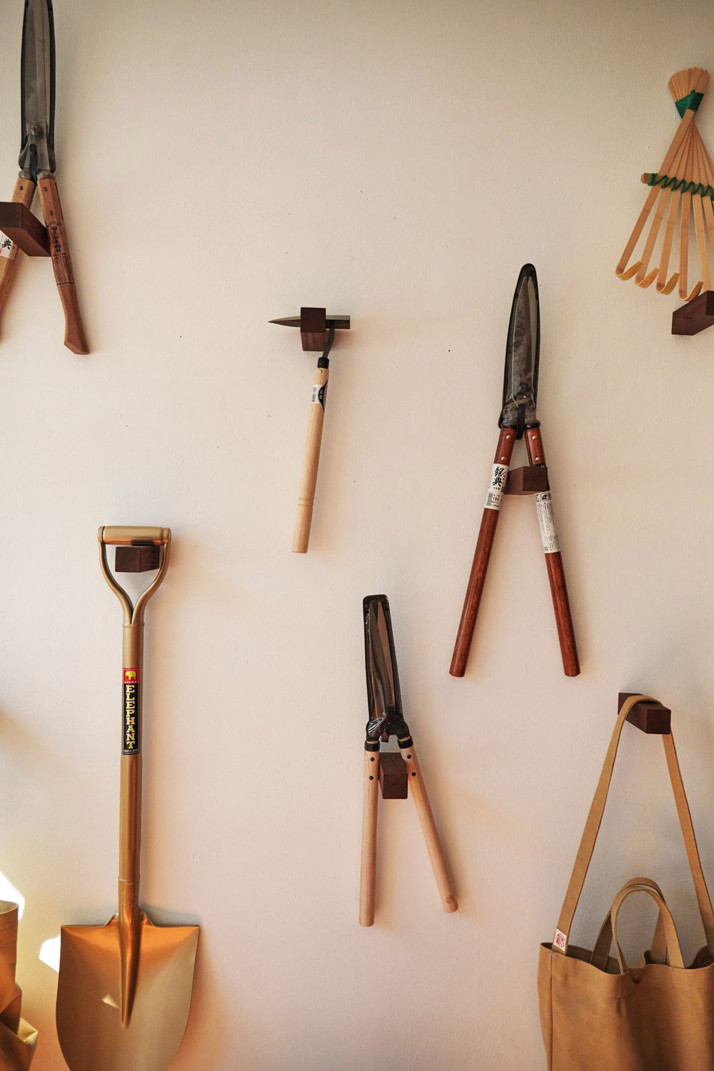 雜貨店設計案例,雜貨店設計,Provider Store,國外日用品店設計,悉尼,日式家居用品店,文藝範,街邊創意店,零售店