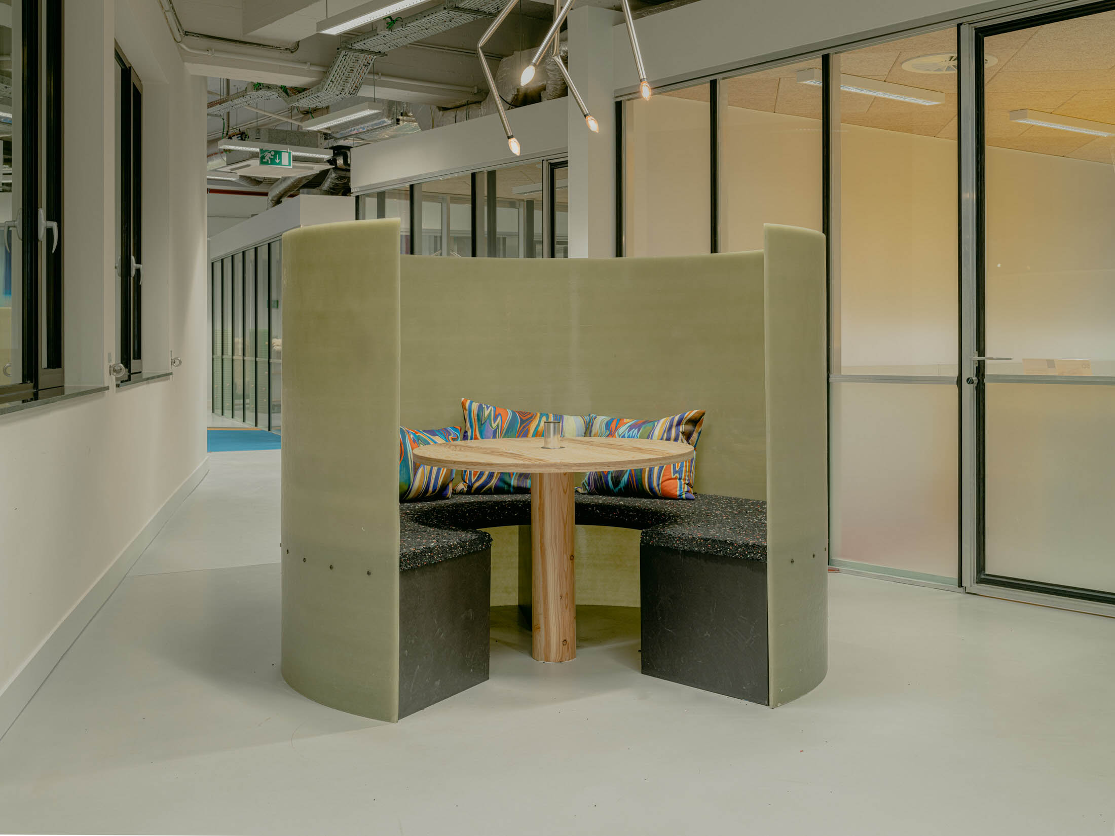 辦公室設計,國外辦公室設計,聯合辦公設計案例,聯合辦公,布魯塞爾,聯合辦公設計方案,Maniera