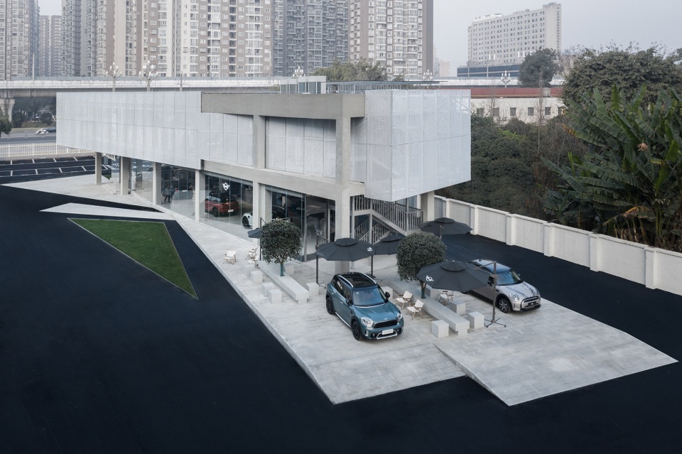 展廳設計,展廳設計案例,汽車展廳設計,成都展廳設計,MINI展廳,成都MINI展廳,成都寶創MINI展廳,MINI展廳綜合體,ARCHIHOPE,朱海博建築事務所,朱海博設計事務所
