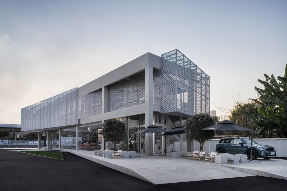 展廳設計,展廳設計案例,汽車展廳設計,成都展廳設計,MINI展廳,成都MINI展廳,成都寶創MINI展廳,MINI展廳綜合體,ARCHIHOPE,朱海博建築事務所,朱海博設計事務所