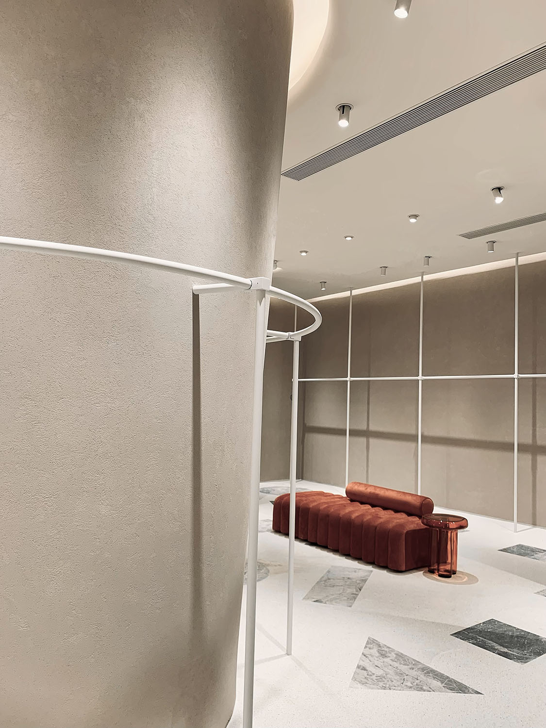 服裝店設計,深圳服裝店設計,零售店設計,商業空間,女裝店設計,深圳女裝店設計,FARRO GRANO,深圳FARRO GRANO,睿上形素設計,睿上形素,睿上形素設計公司