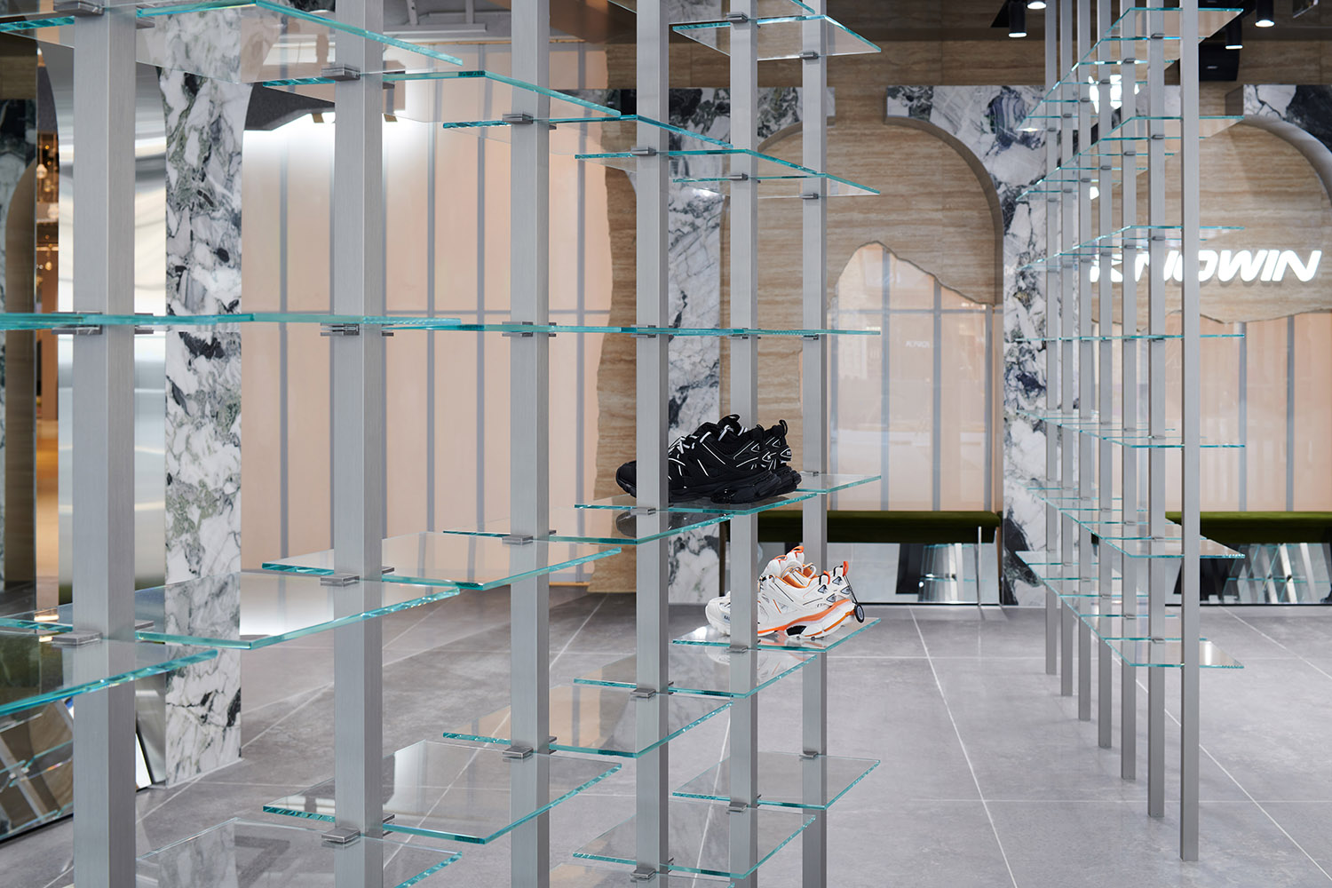 零售店設計,新零售空間設計,潮牌店設計,潮牌集合店設計,杭州零售店設計,杭州新零售空間設計,KNOW IN,KNOW IN潮流實驗室,杭州KNOW IN潮流實驗室,序態設計,序態設計研究室