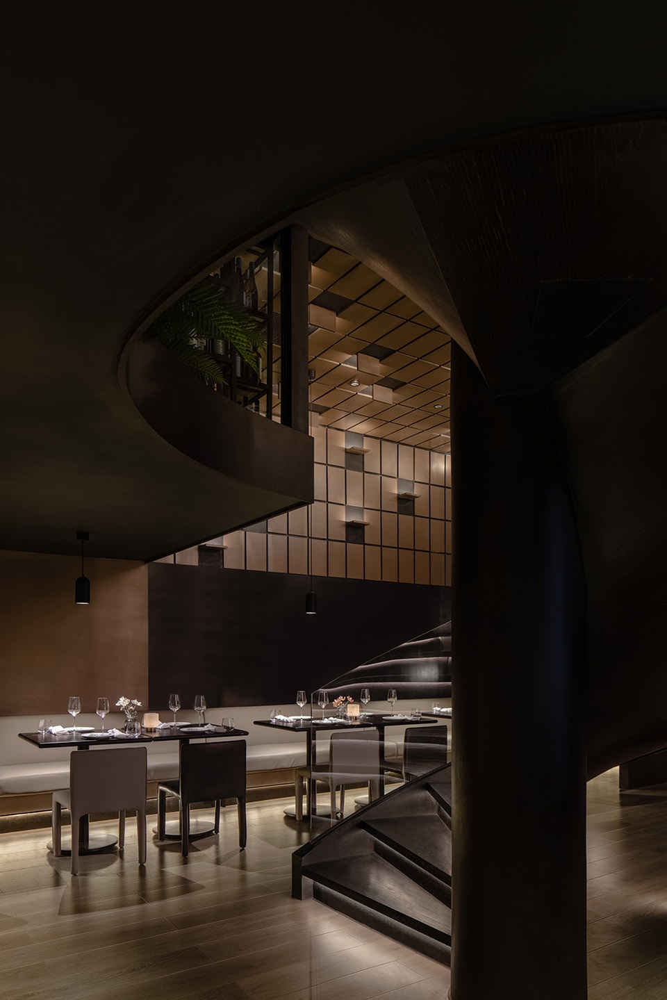 酒吧設計,餐飲空間,餐吧設計,西安酒吧設計,西安餐吧設計,Le Coq餐酒吧,西餐廳設計案例,酒吧設計案例,餐吧設計案例,Le Coq,西安Le Coq,Le Coq Wine,RooMoo Design Studio,RooMoo