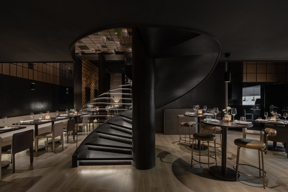 酒吧設計,餐飲空間,餐吧設計,西安酒吧設計,西安餐吧設計,Le Coq餐酒吧,西餐廳設計案例,酒吧設計案例,餐吧設計案例,Le Coq,西安Le Coq,Le Coq Wine,RooMoo Design Studio,RooMoo