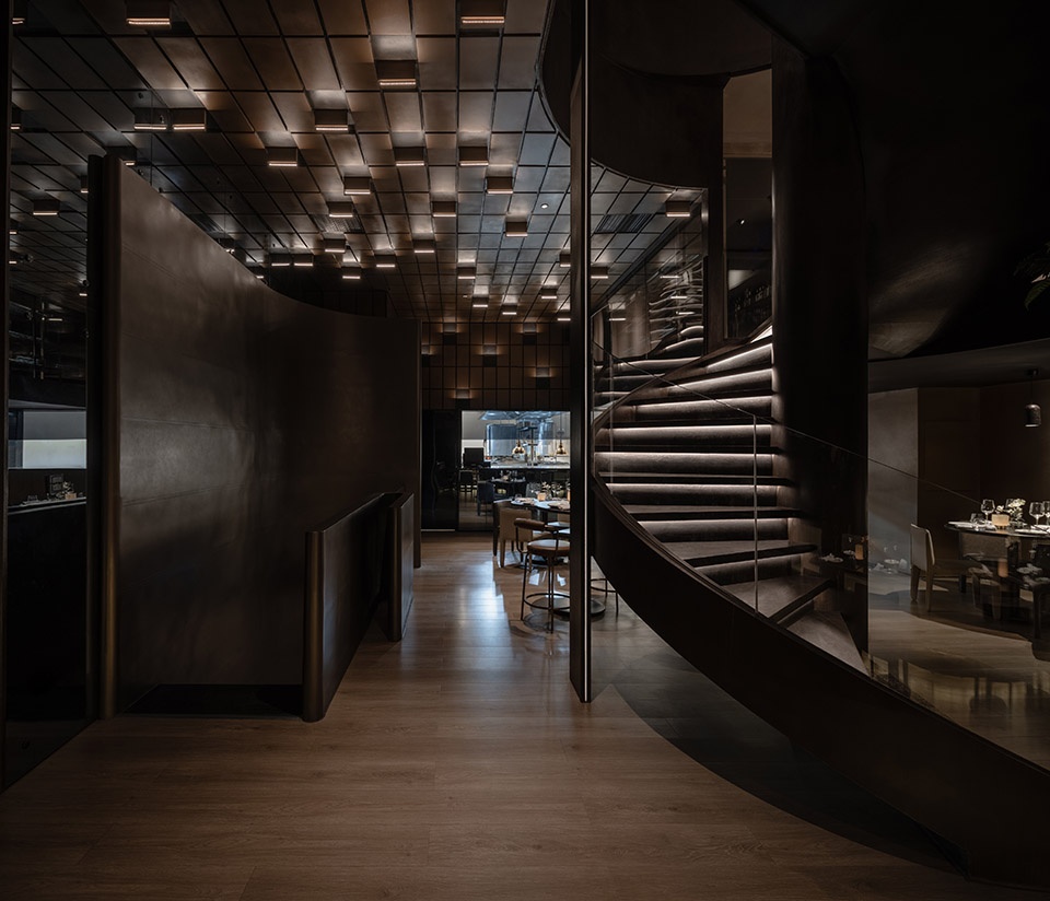 酒吧設計,餐飲空間,餐吧設計,西安酒吧設計,西安餐吧設計,Le Coq餐酒吧,西餐廳設計案例,酒吧設計案例,餐吧設計案例,Le Coq,西安Le Coq,Le Coq Wine,RooMoo Design Studio,RooMoo