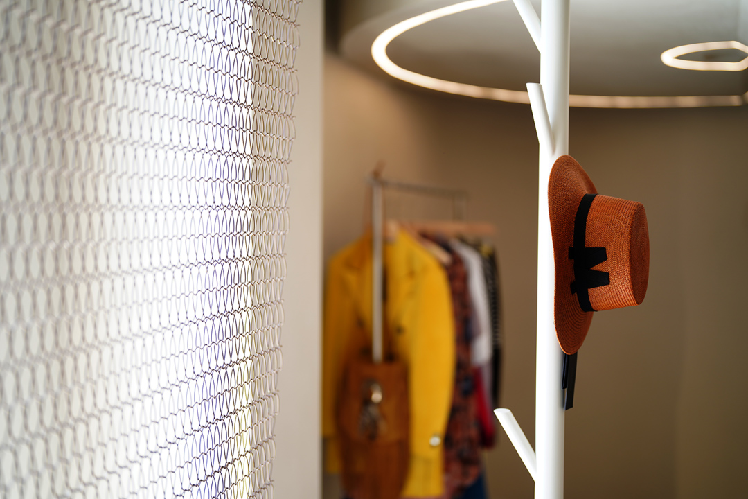 服裝買手店,服裝店設計,覓見買手店,覓見MS.HU&VIEW,MS.HU&VIEW,女裝店設計,零售店設計,買手店設計,服裝買手店設計,FEN+張奇峰設計工作室,FEN+,張奇峰,張奇峰設計工作室