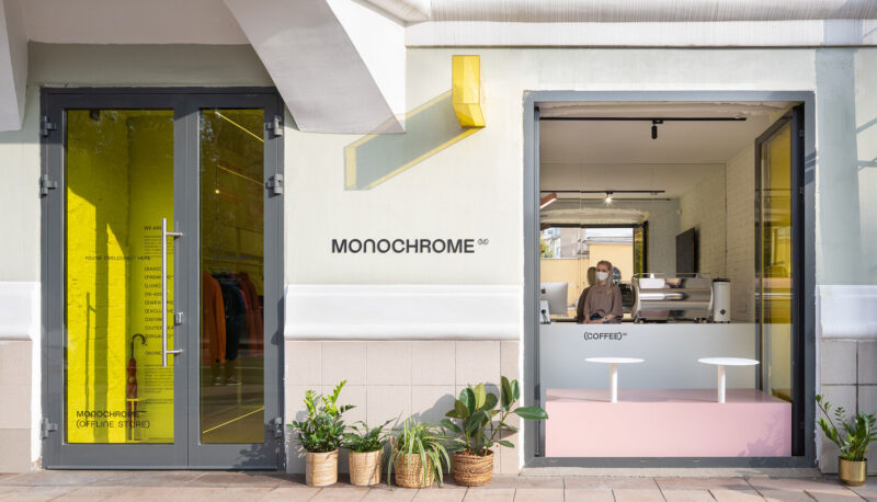 Room Design Büro | 莫斯科Monochrome 時尚精品服裝+咖啡廳設計