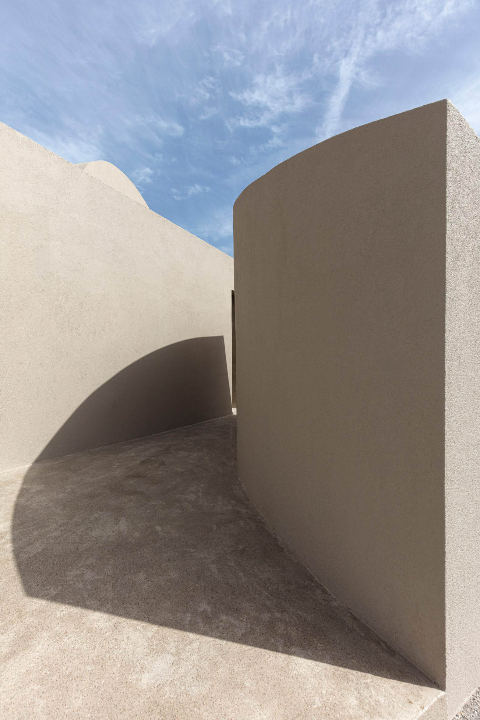 度假別墅,國外別墅設計,度假別墅設計案例,希臘,聖托裏尼島,Kapsimalis Architects,別墅設計,微水泥,建築設計