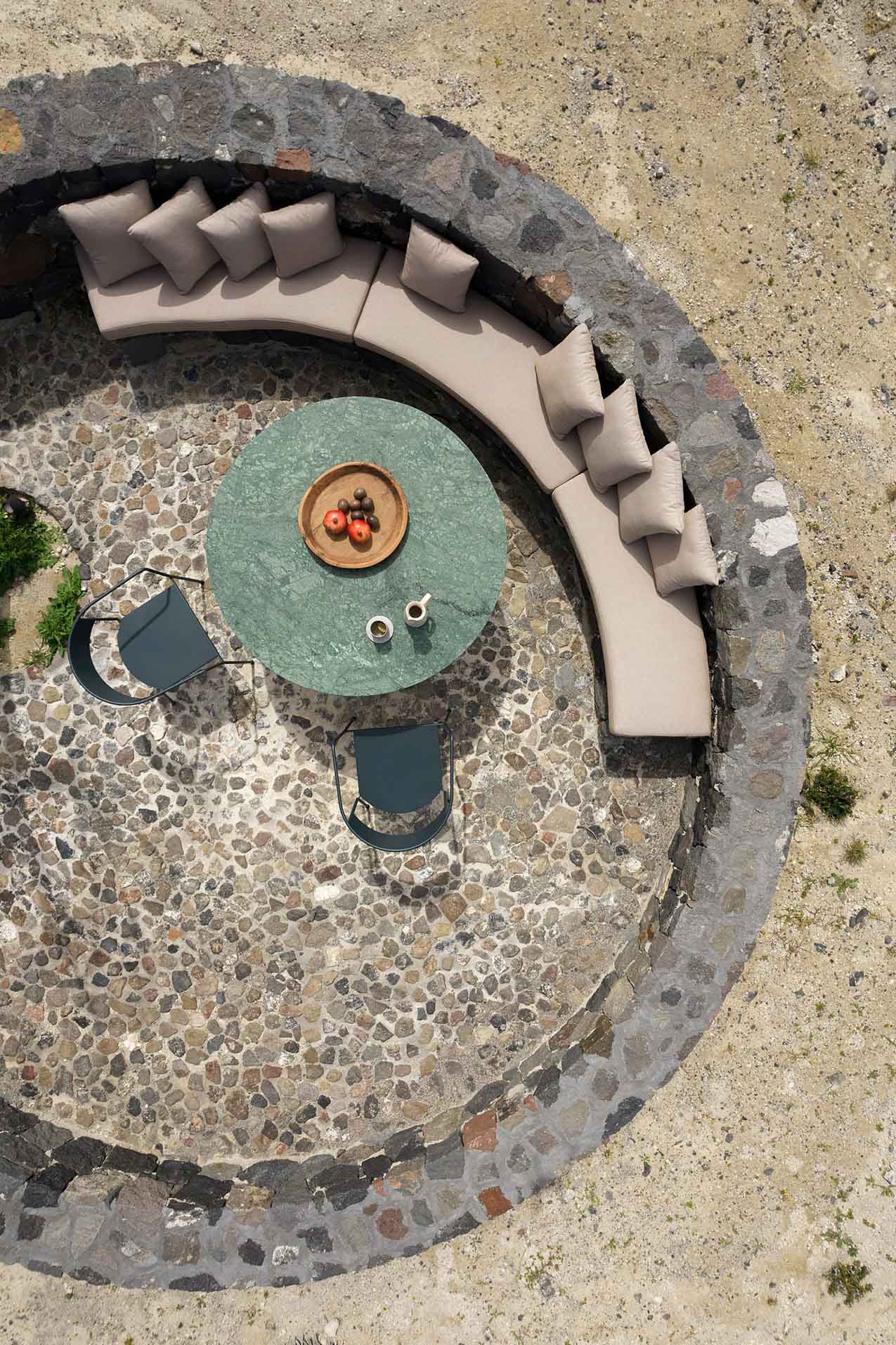 度假別墅,國外別墅設計,度假別墅設計案例,希臘,聖托裏尼島,Kapsimalis Architects,別墅設計,微水泥,建築設計